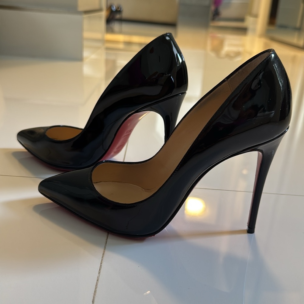 Christian Louboutin So Kate Black Patent Leather Pumps